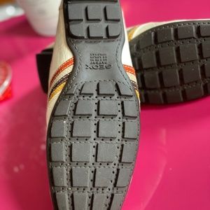 Geox , size 43, off white